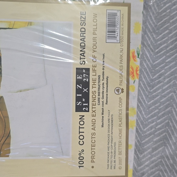 Lot of 2 Cotton Pillow Protectors - Picture 3 of 4
